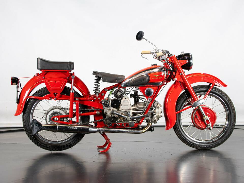 Afbeelding 5/50 van Moto Guzzi DUMMY (1952)