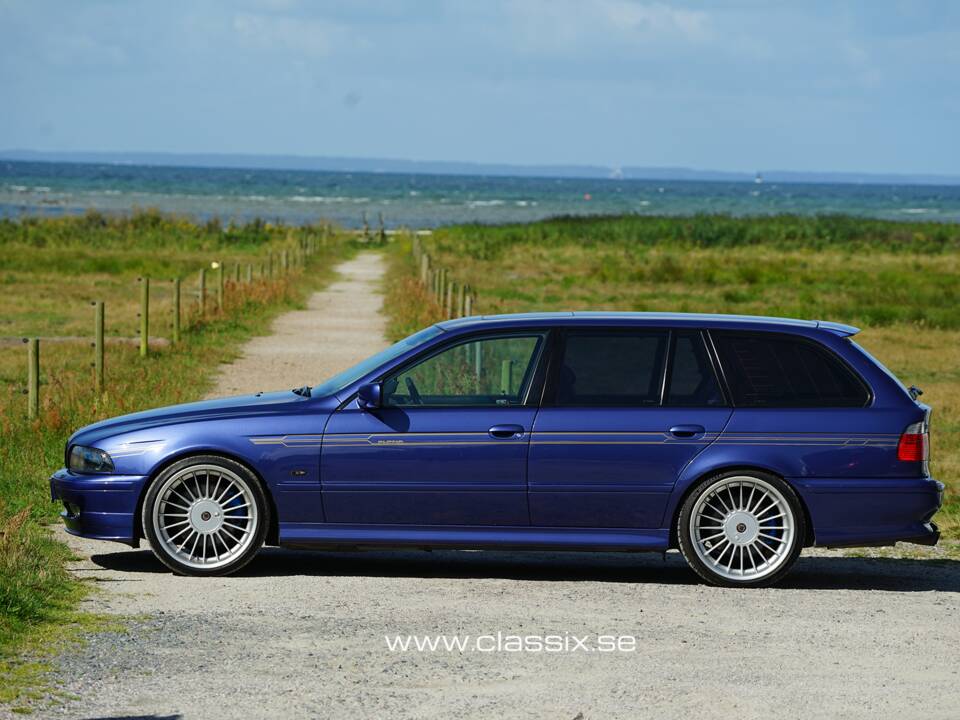 Image 1/16 of ALPINA B10 V8 Touring (1998)