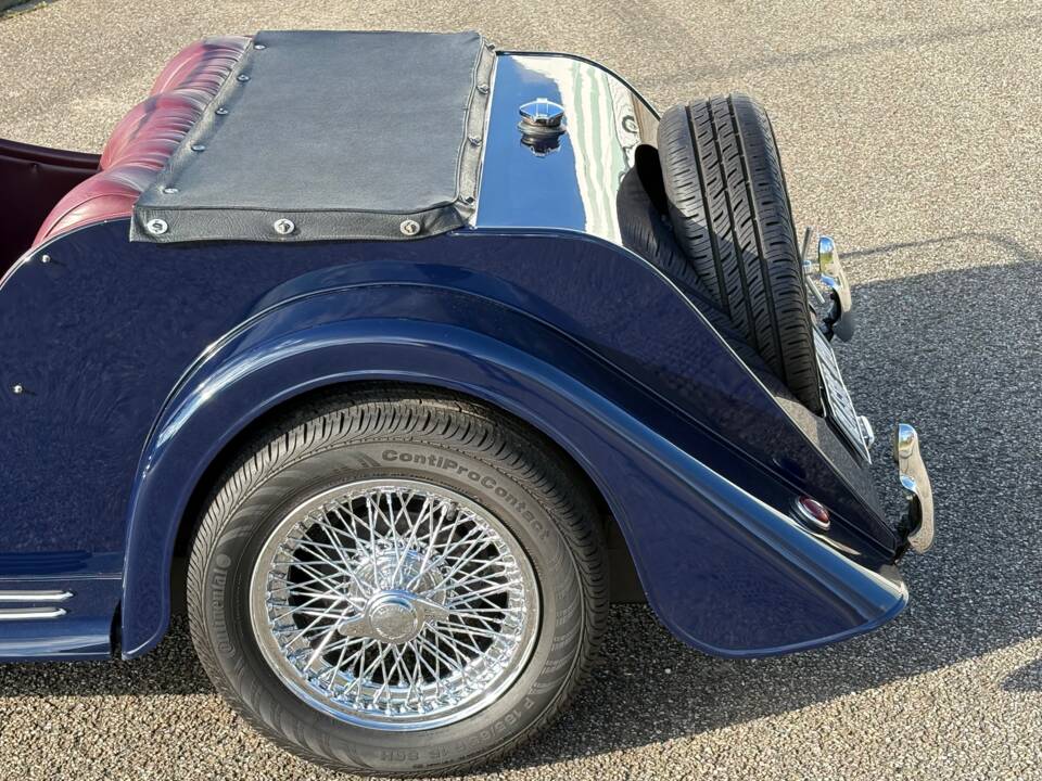 Image 18/21 of Morgan Plus 4 High Cowl (1956)