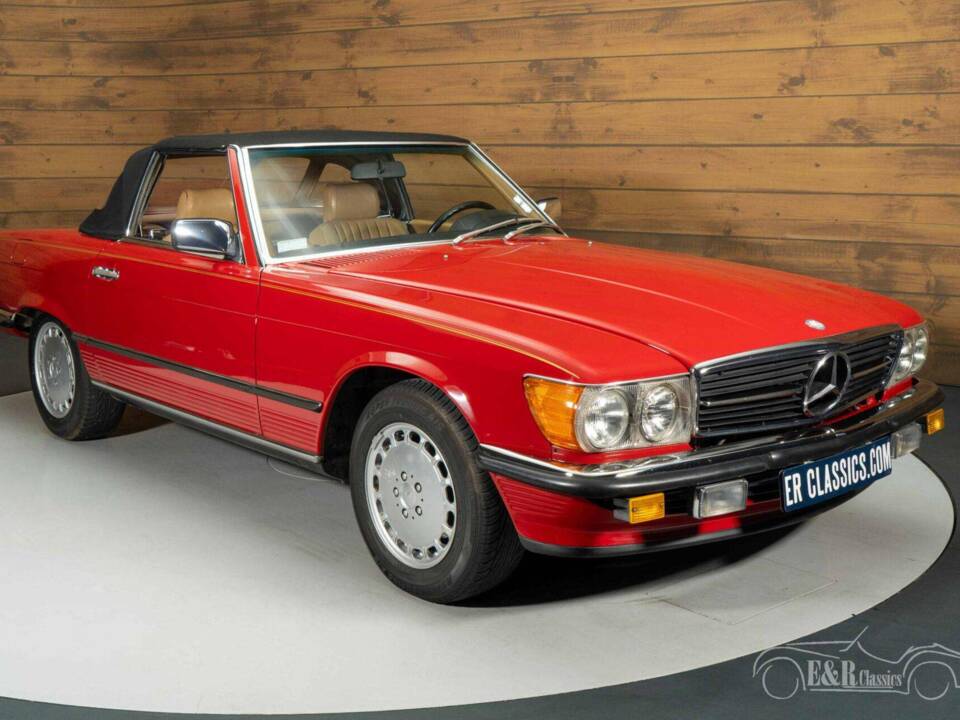 Bild 14/19 von Mercedes-Benz 560 SL (1988)
