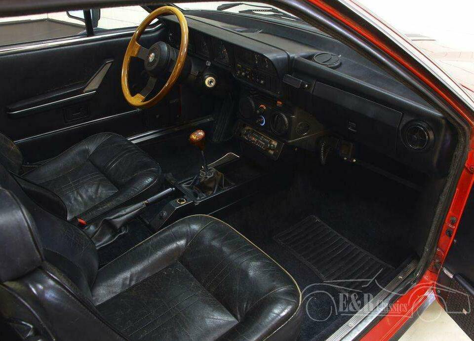 Bild 4/15 von Alfa Romeo GTV 6 2.5 (1981)