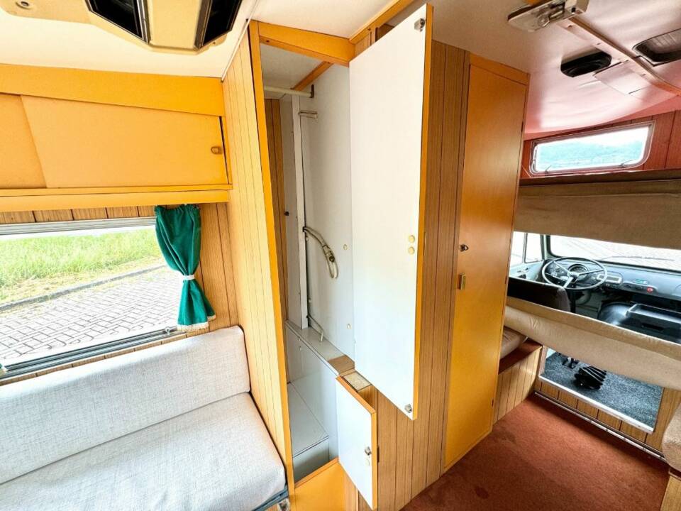 Bild 14/19 von Alfa Romeo A12 Camper (1975)