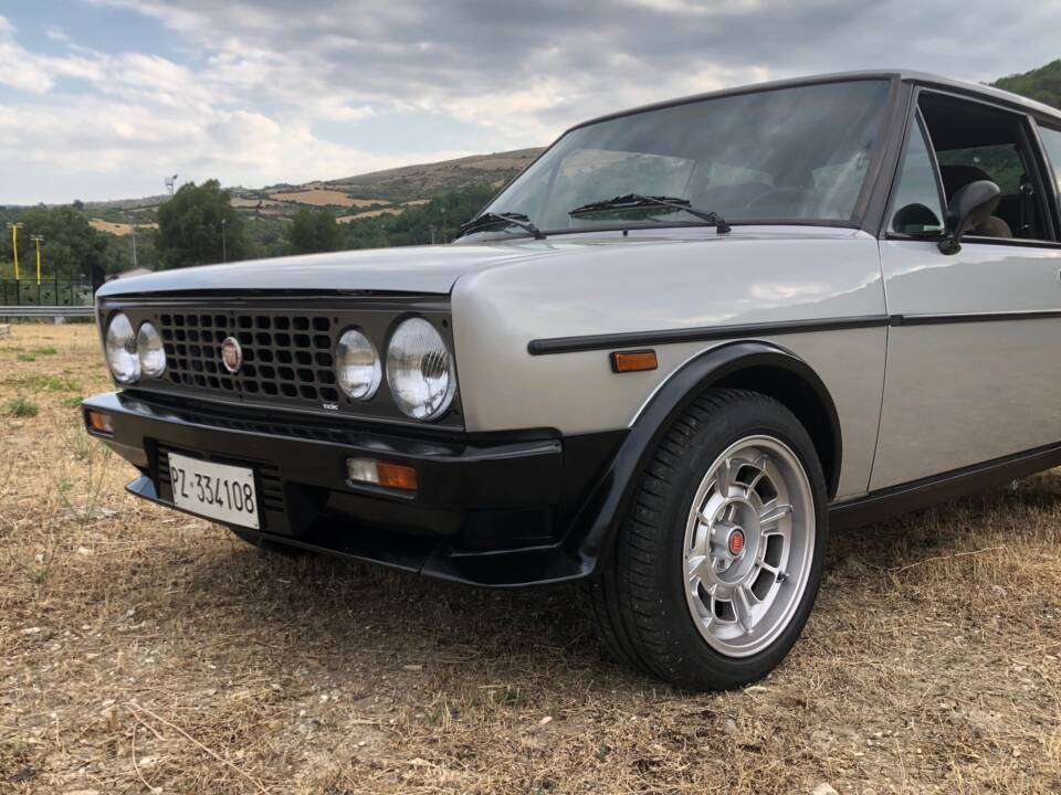 Image 31/95 of FIAT 131 Sport &#x2F; Racing (1982)