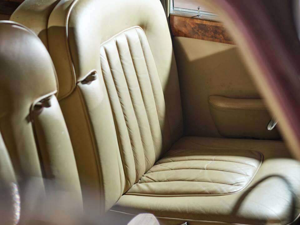 Bild 46/69 von Rolls-Royce Silver Shadow I (1971)