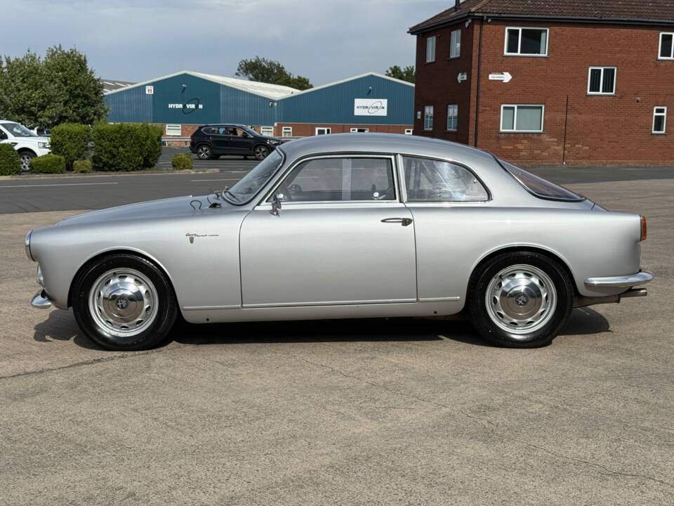 Immagine 4/9 di Alfa Romeo Giulietta Sprint Veloce (1957)