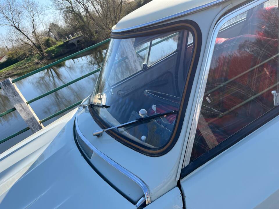 Bild 40/70 von Citroën Ami 6 Berline (1964)