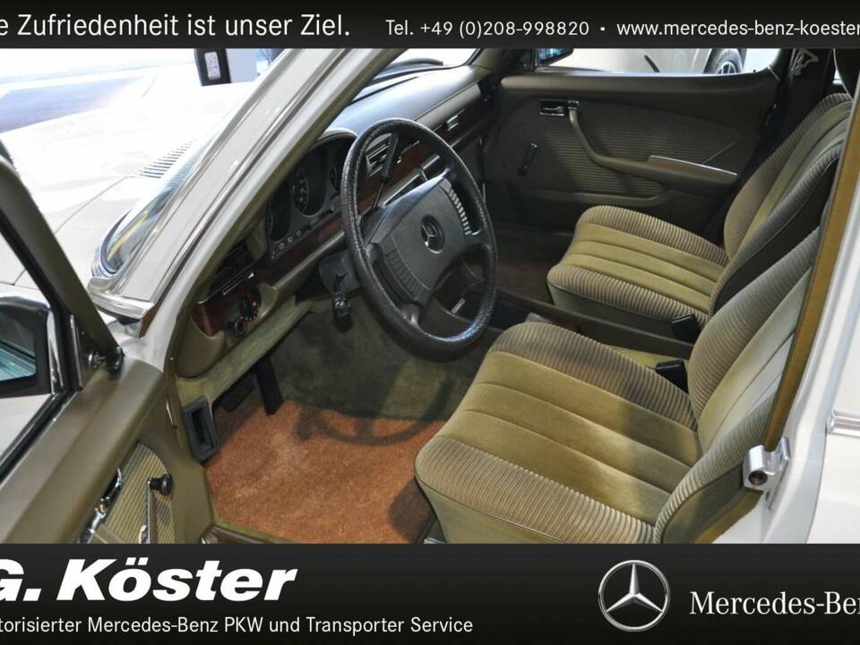 Image 2/10 of Mercedes-Benz 280 (1978)