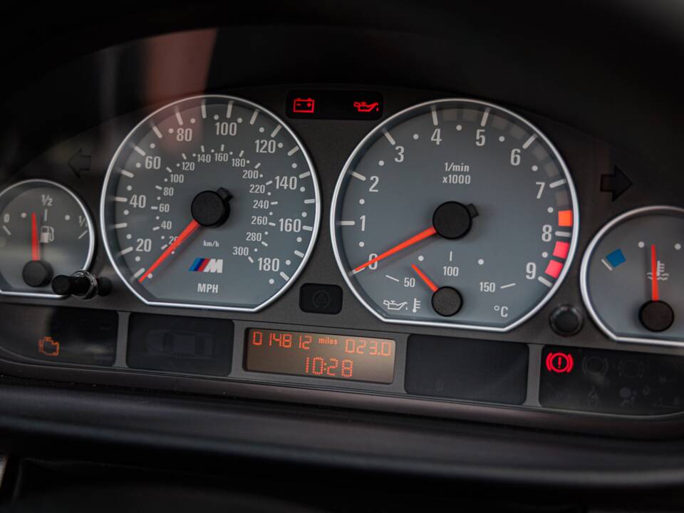 Image 12/38 de BMW M3 (2004)