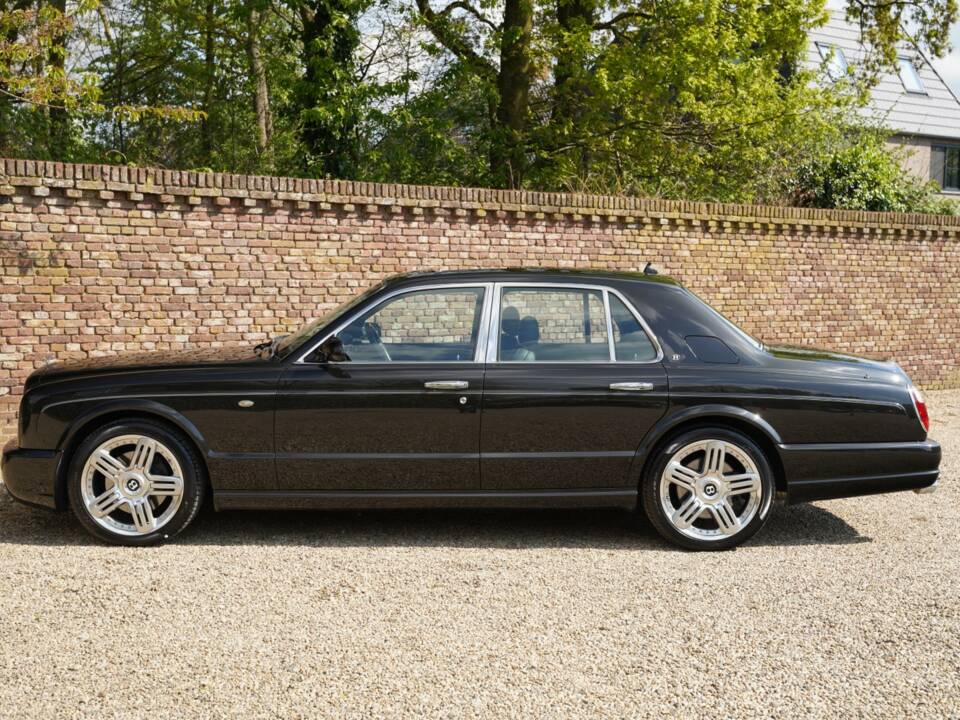 Image 11/50 of Bentley Arnage T (2007)