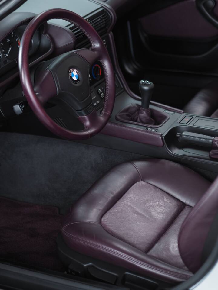Bild 40/47 von BMW Z3 1.9 (1997)
