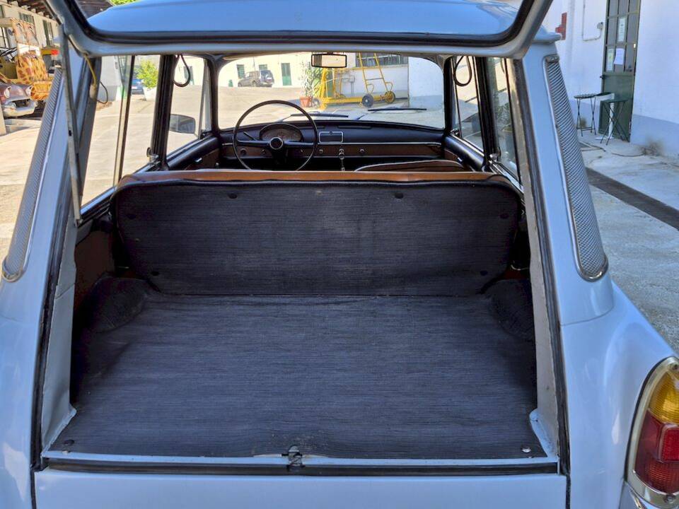 Image 34/43 of Autobianchi Bianchina Panoramica (1969)