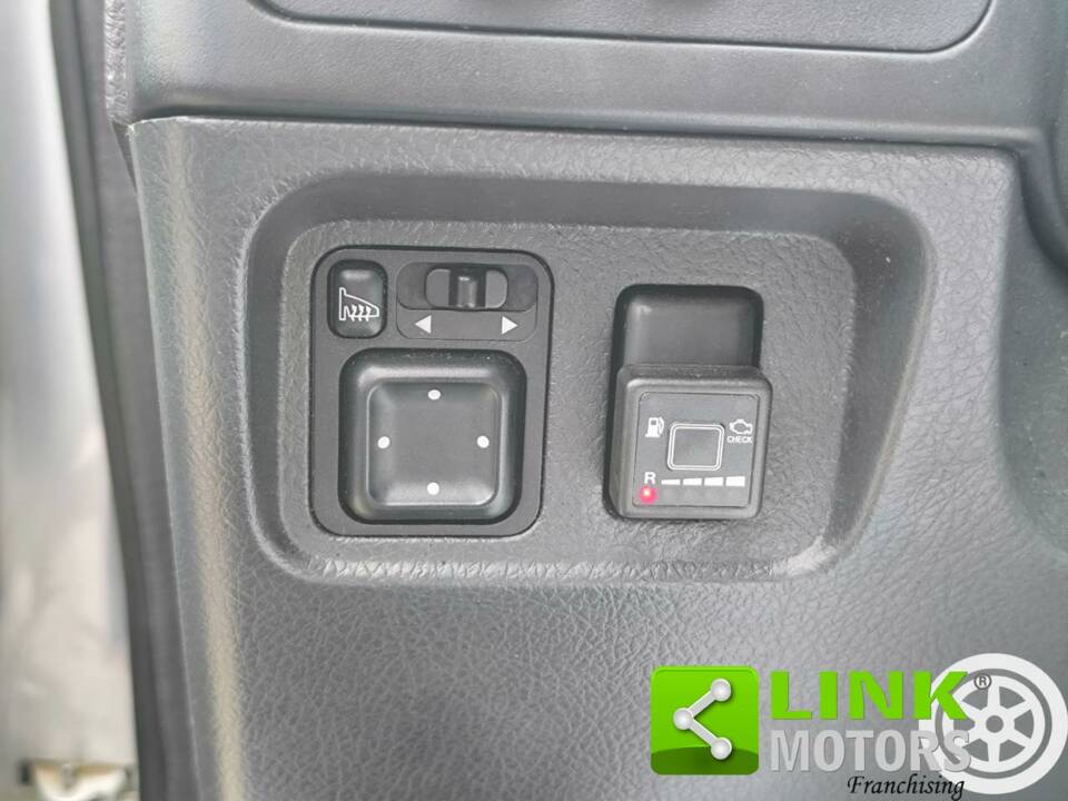 Image 10/10 of Opel Frontera 2.2i (2000)