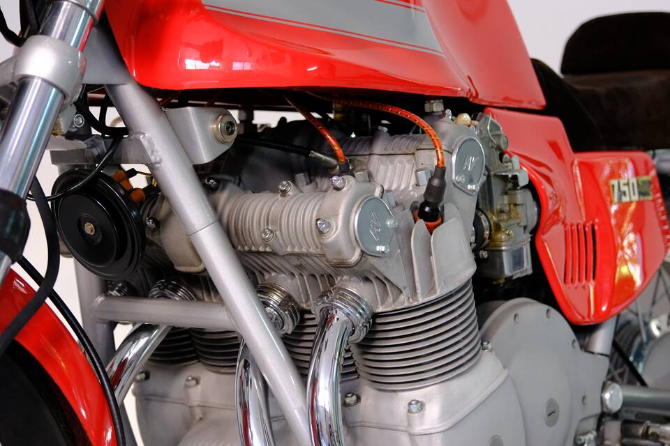 Immagine 39/96 di MV Agusta 750 S America (1976)