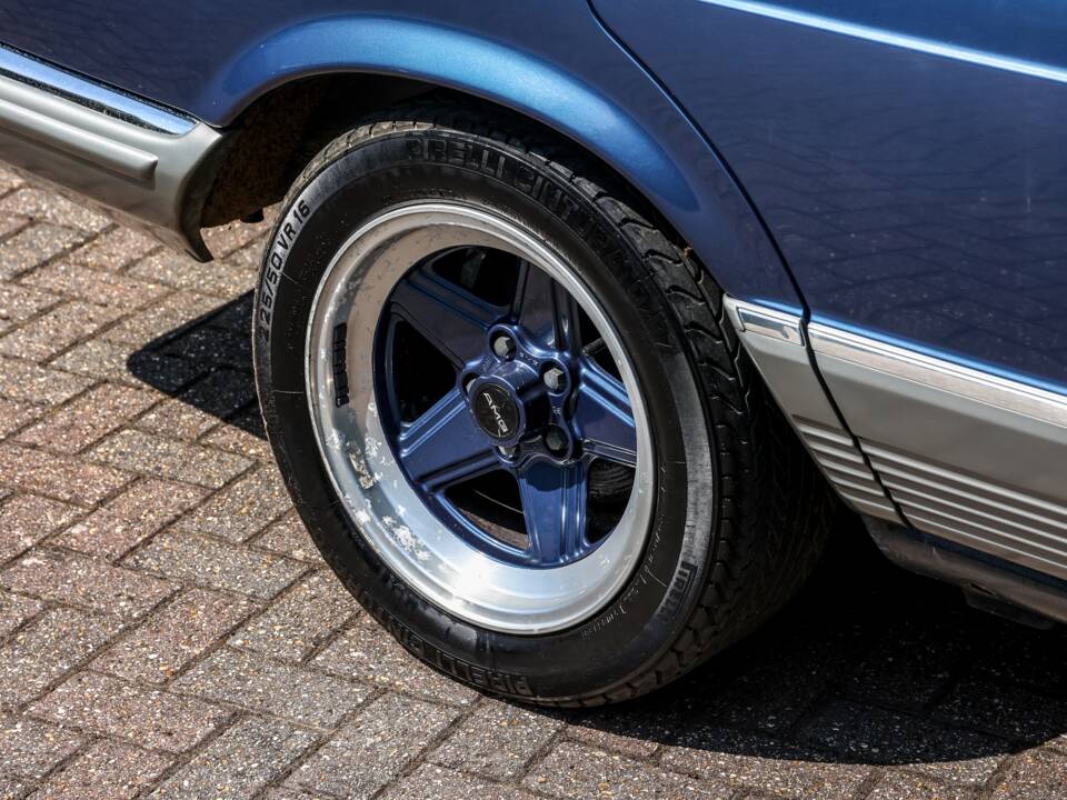Immagine 19/44 di Mercedes-Benz 500 SE (1985)