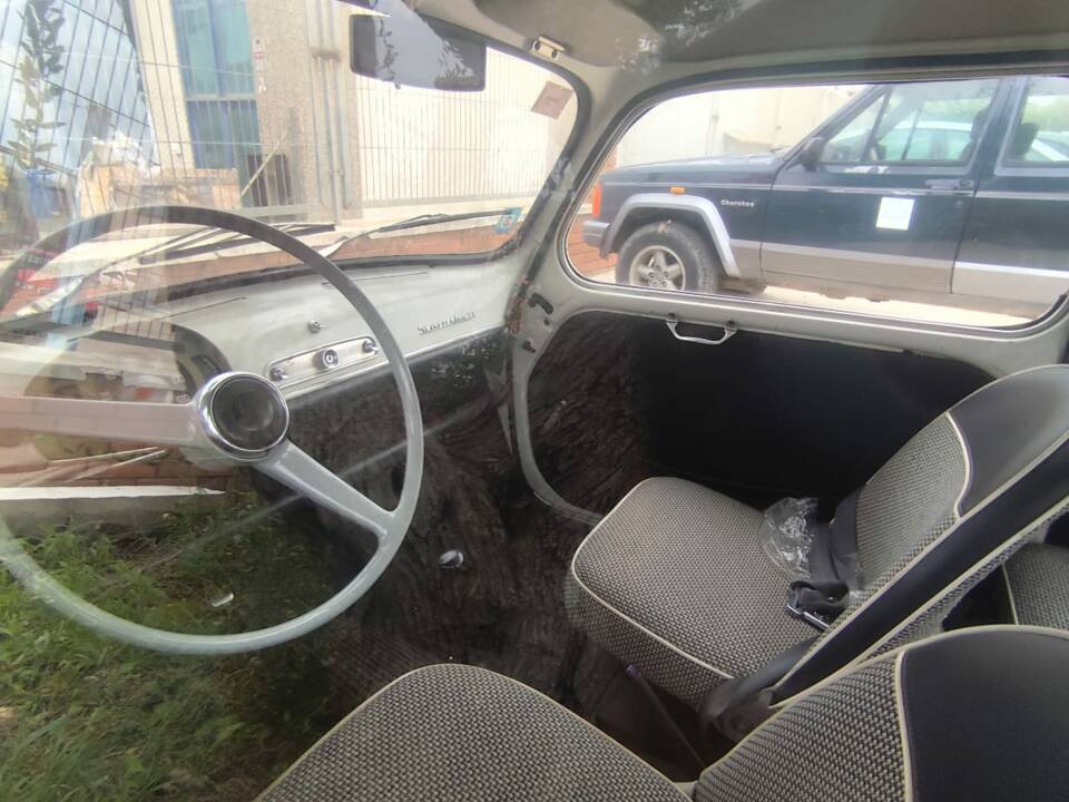 Bild 5/9 von SEAT 600 D (1965)
