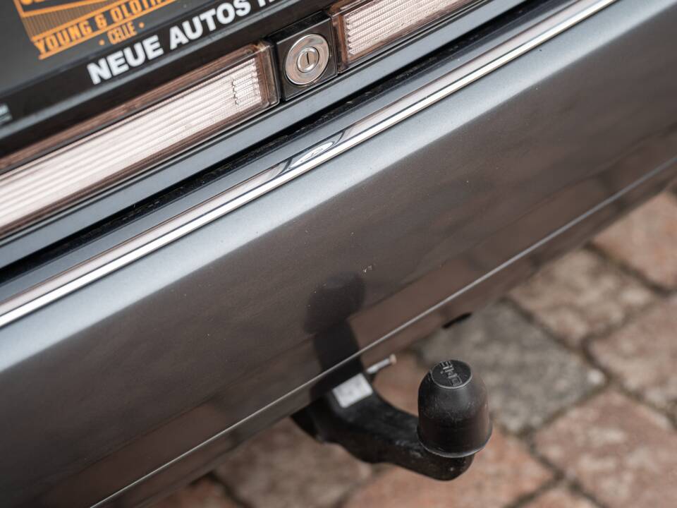 Image 14/54 of Mercedes-Benz 500 SEL (1992)