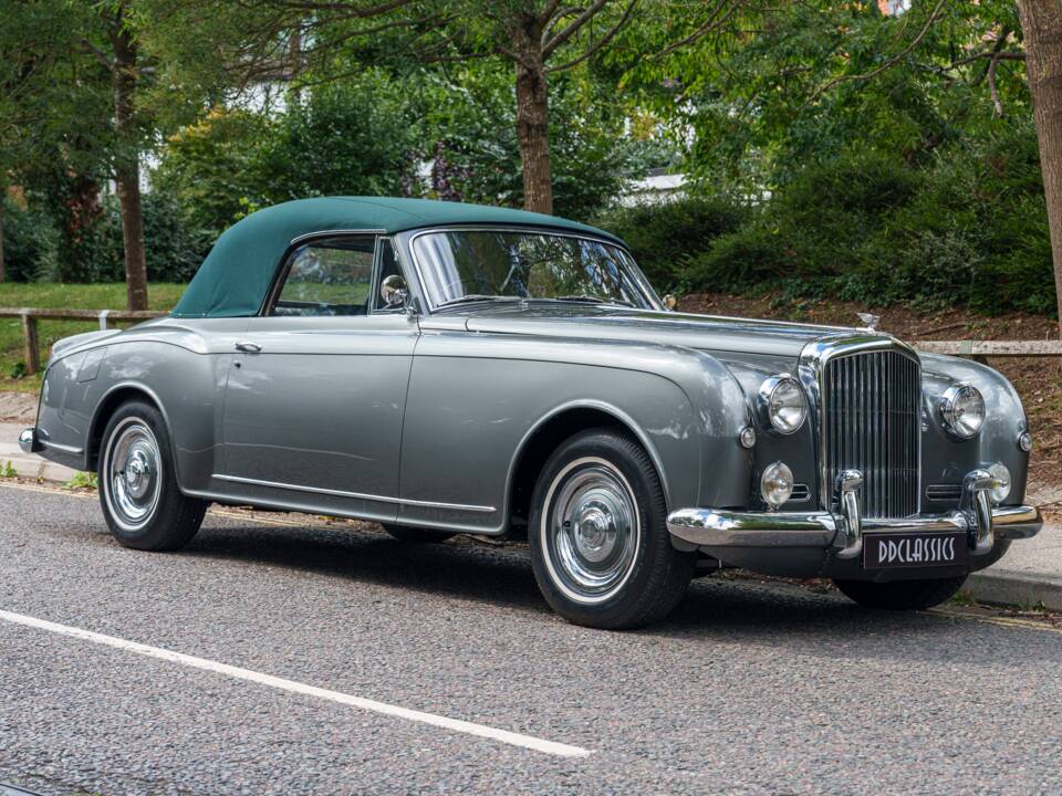 Bild 3/29 von Bentley S1 DHC Park Ward (1958)