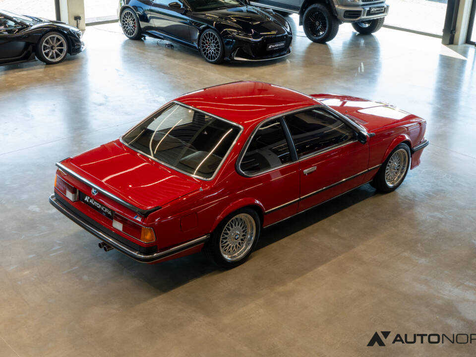Image 35/51 of BMW M 635 CSi (1985)