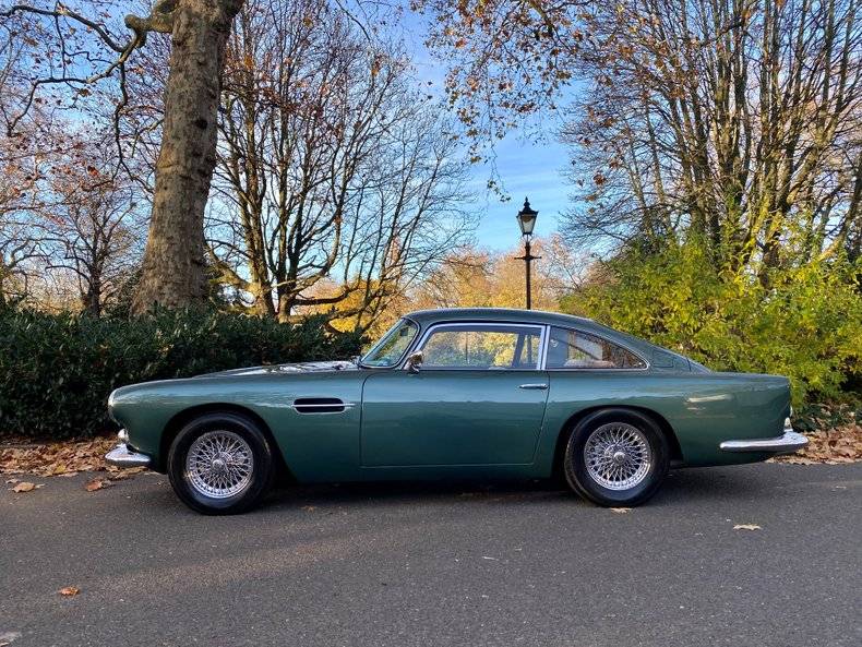 Image 5/50 de Aston Martin DB 4 (1963)