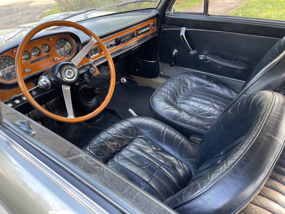 Image 12/12 of Lancia Flavia 1.8 (Pininfarina) (1968)