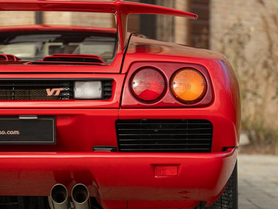Obraz 30/50 pojazdu Lamborghini Diablo VT (1993)