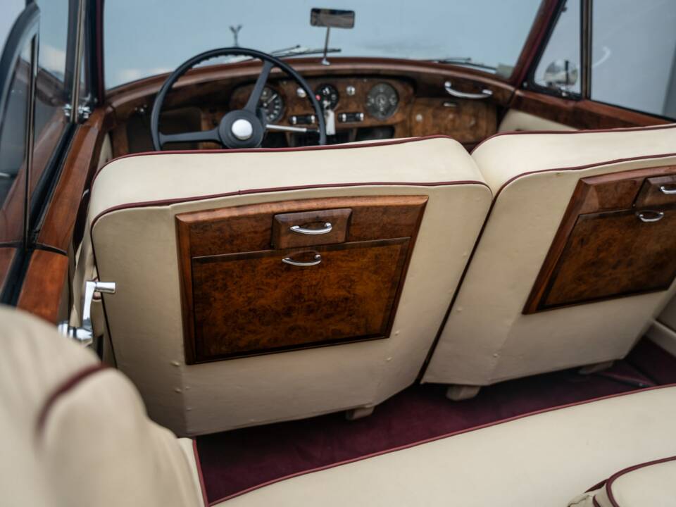 Immagine 31/49 di Rolls-Royce Silver Cloud I Mulliner (1957)