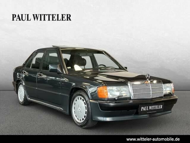 Afbeelding 4/28 van Mercedes-Benz 190 E 2.5-16 (1990)