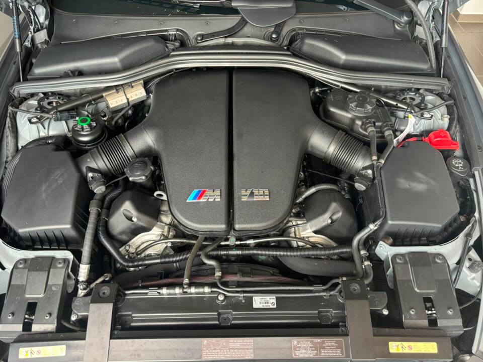 Bild 12/14 von BMW M6 (2010)