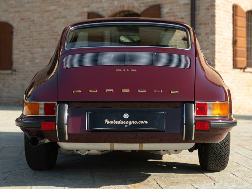 Image 8/50 of Porsche 911 2.2 S (1971)