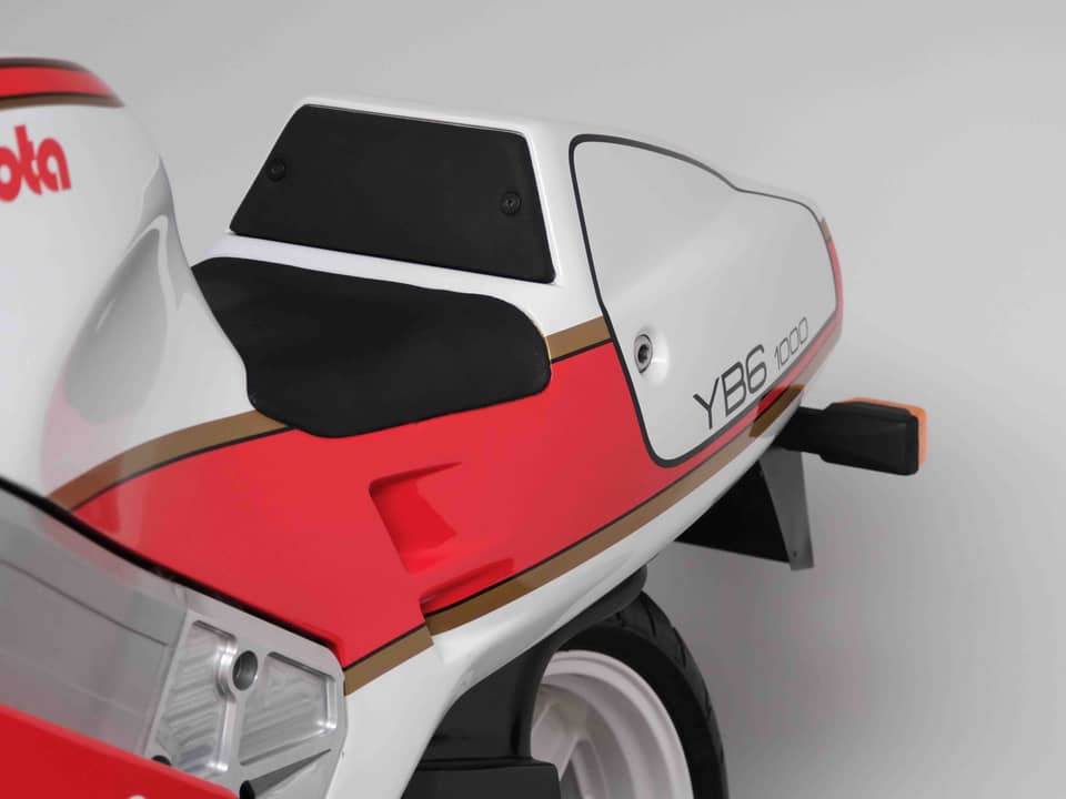 Image 47/95 of Bimota YB6 (1990)