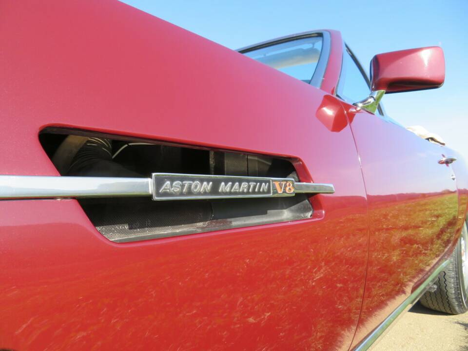 Image 20/22 of Aston Martin V8 Volante (1980)