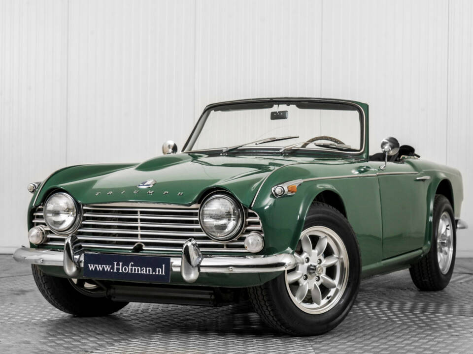Bild 3/50 von Triumph TR 4A (1966)