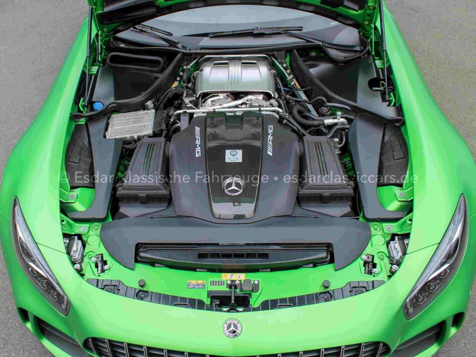 Immagine 33/35 di Mercedes-AMG GT-R (2018)