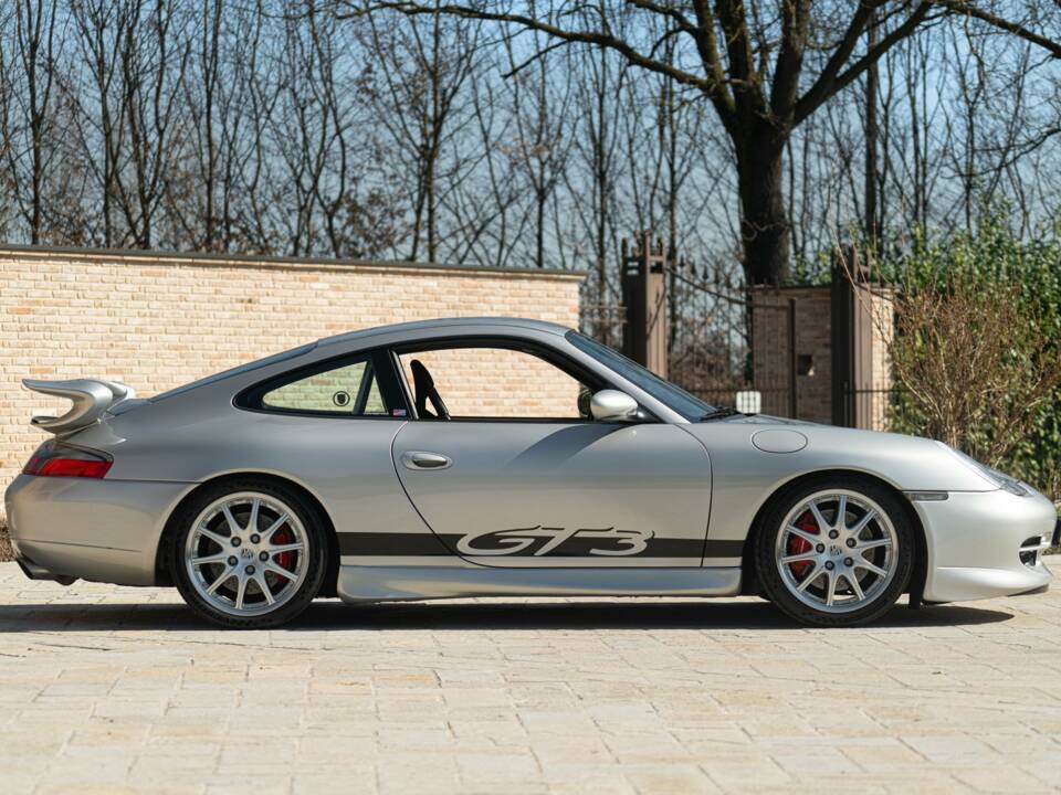 Immagine 5/50 di Porsche 911 GT3 (2000)