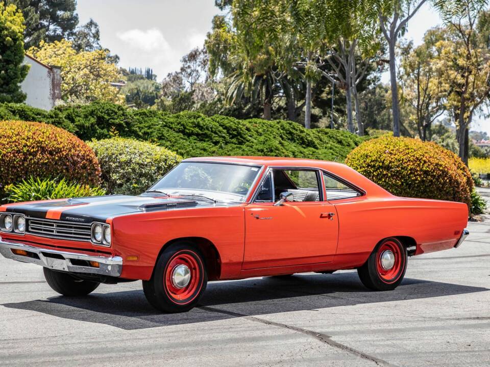 Bild 6/8 von Plymouth Road Runner 426 Hemi (1969)