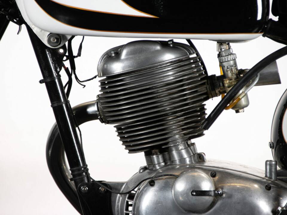 Bild 15/50 von Moto Morini Tresette Sprint (1962)