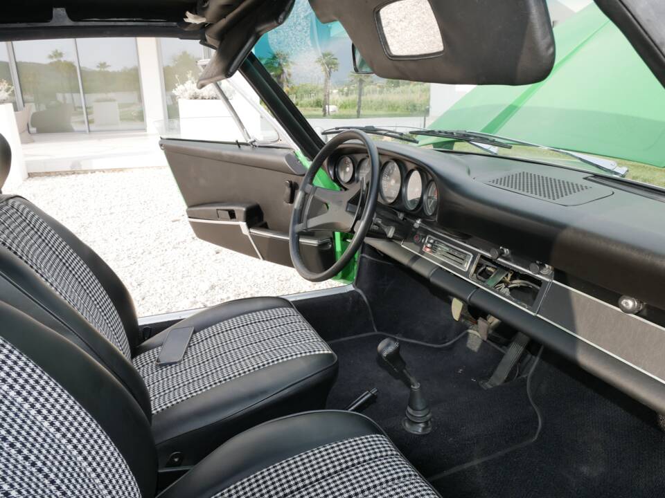 Immagine 16/18 di Porsche 911 2.4 T (1972)