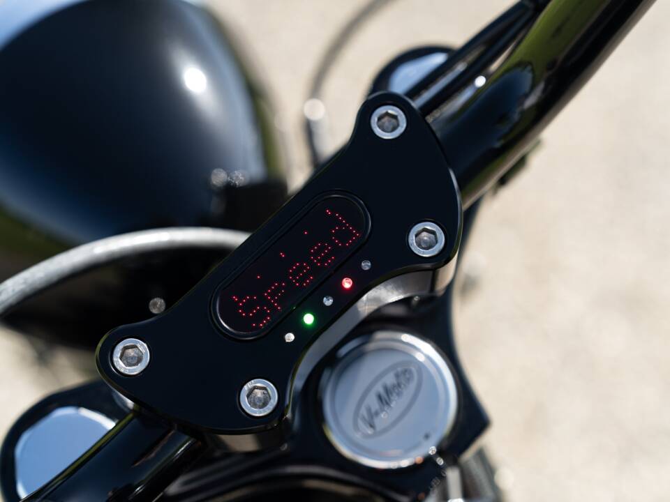 Afbeelding 4/15 van Harley-Davidson Heritage Softail Nostalgia FLSTN (1991)