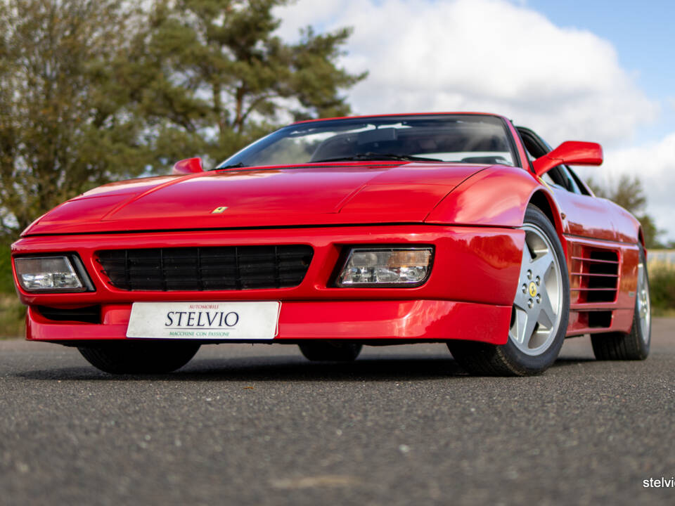 Image 8/33 of Ferrari 348 TS (1993)