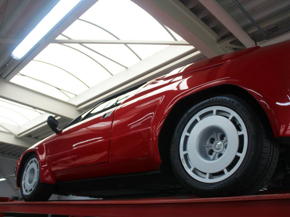 Imagen 9/50 de Lamborghini Jalpa 3500 (1987)