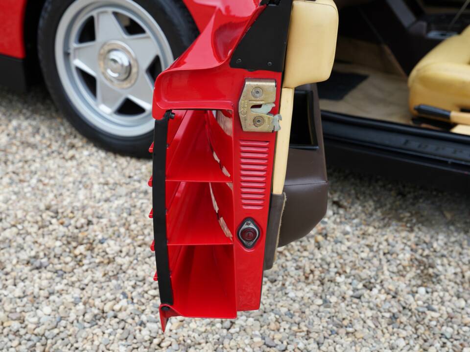 Afbeelding 36/50 van Ferrari Testarossa (1987)