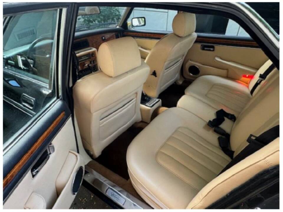 Image 5/5 of Jaguar XJ 12 (1989)