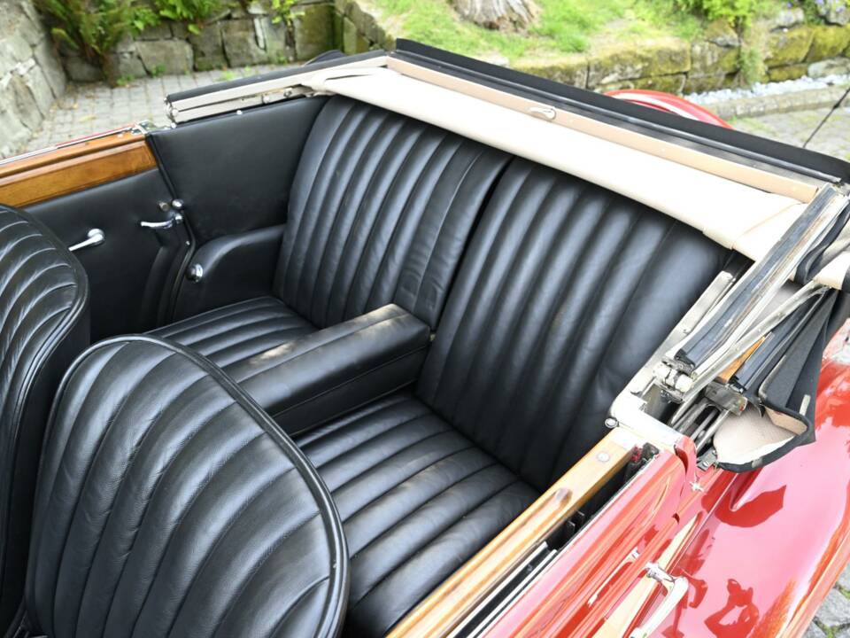 Immagine 22/50 di Bentley 4 1/4 Litre (1936)