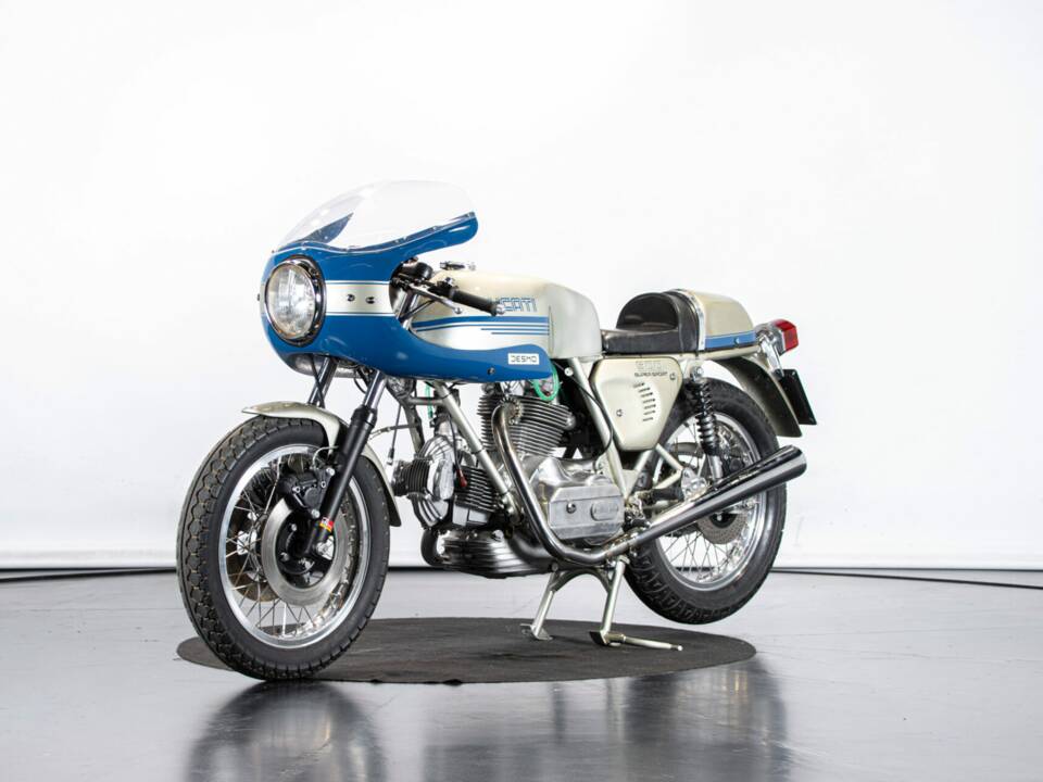 Image 8/50 of Ducati 900 SS (1977)