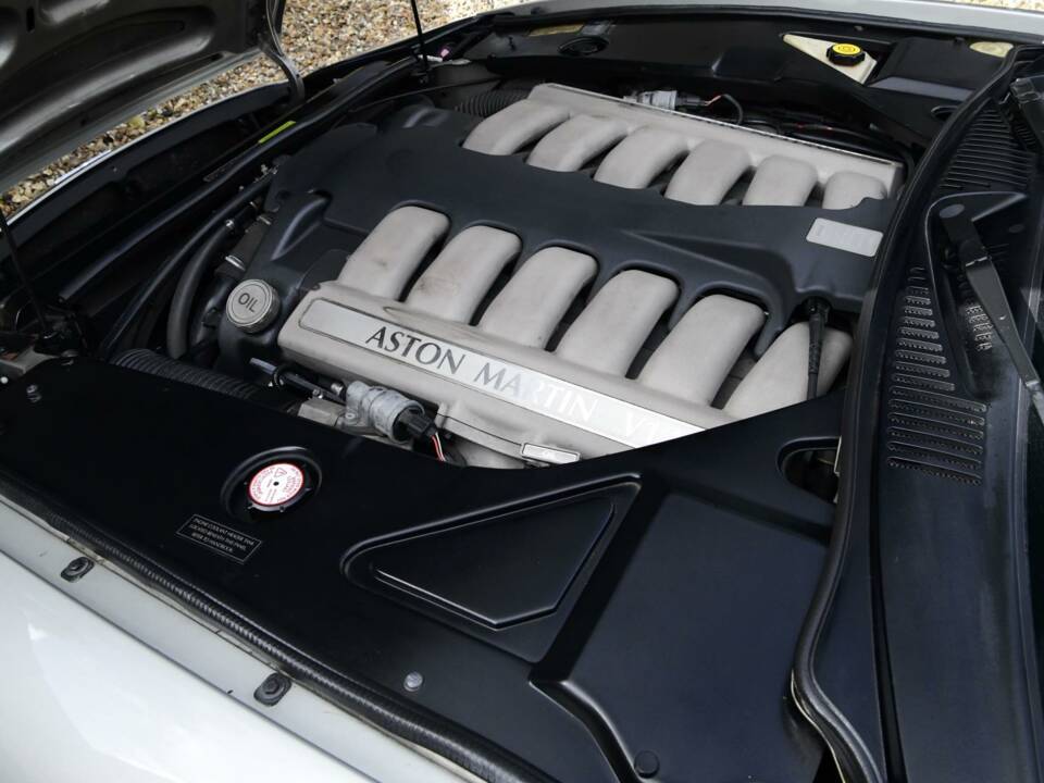Image 50/50 of Aston Martin V12 Vantage S (2012)