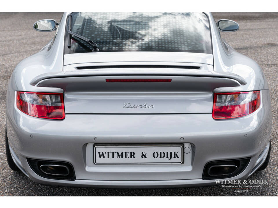 Imagen 13/38 de Porsche 911 Turbo (2007)