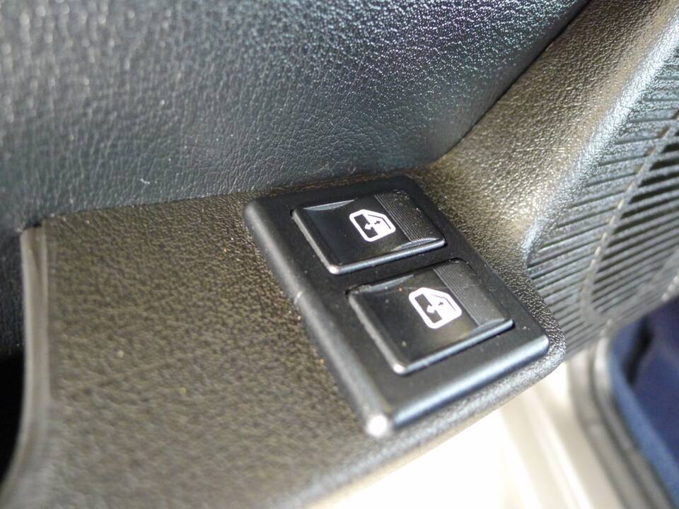 Image 35/39 de Lancia Y10 LX I.E. (1991)