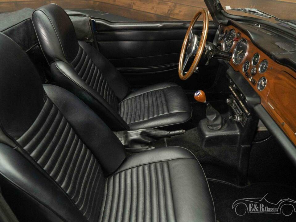 Imagen 9/19 de Triumph TR 6 (1973)