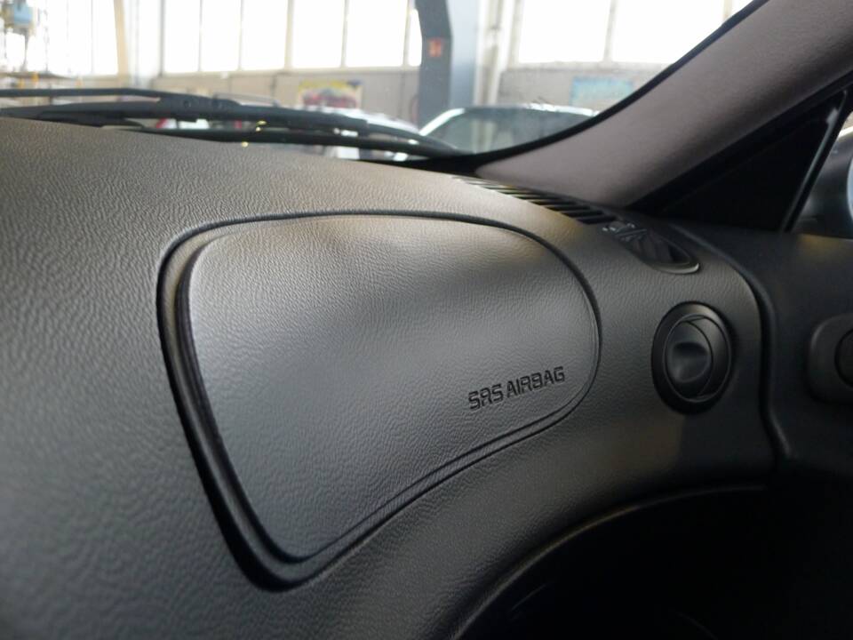 Imagen 14/35 de Alfa Romeo 156 2.5 V6 (1999)