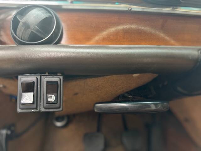 Imagen 38/42 de Mercedes-Benz 250 SE (1967)